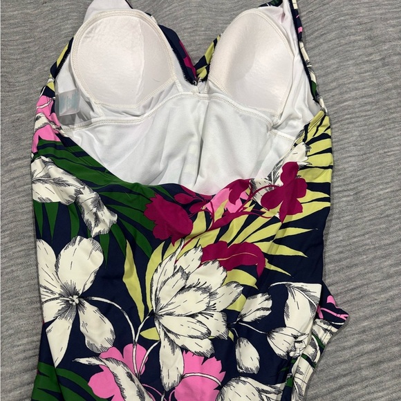 Floral Halter One-Piece Swimsuit - Picture 6 of 12